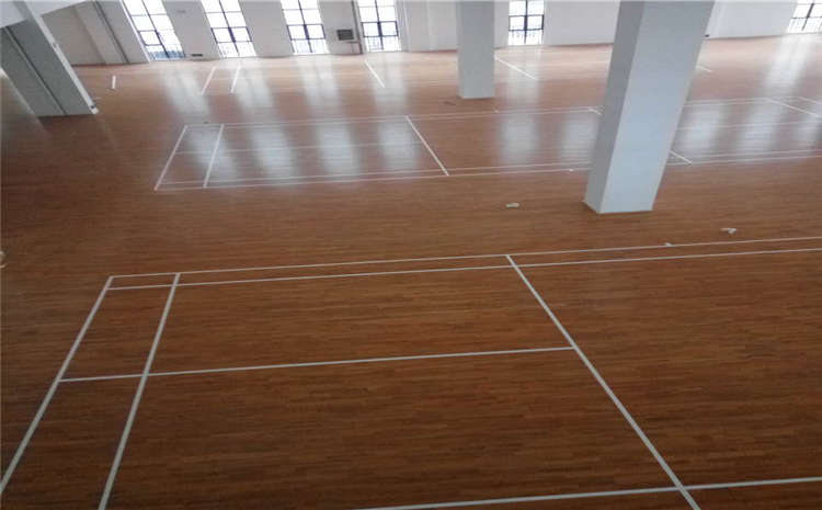 專用體育運(yùn)動(dòng)地板施工工藝