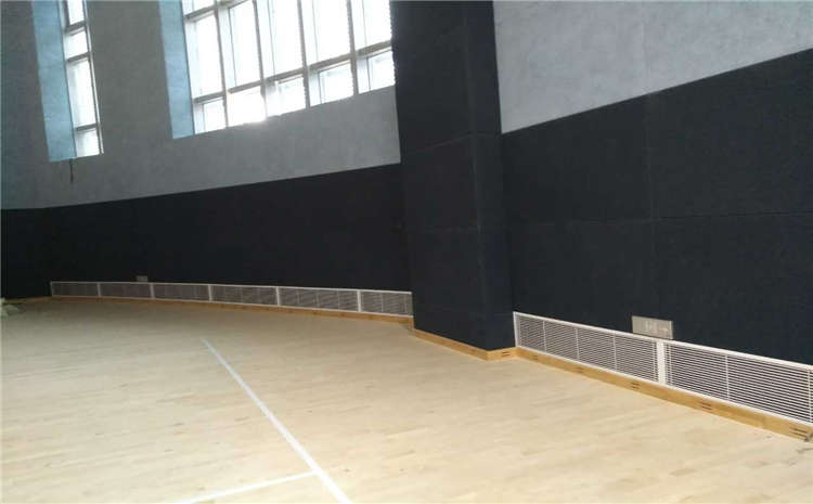 常用的籃球館地板廠商
