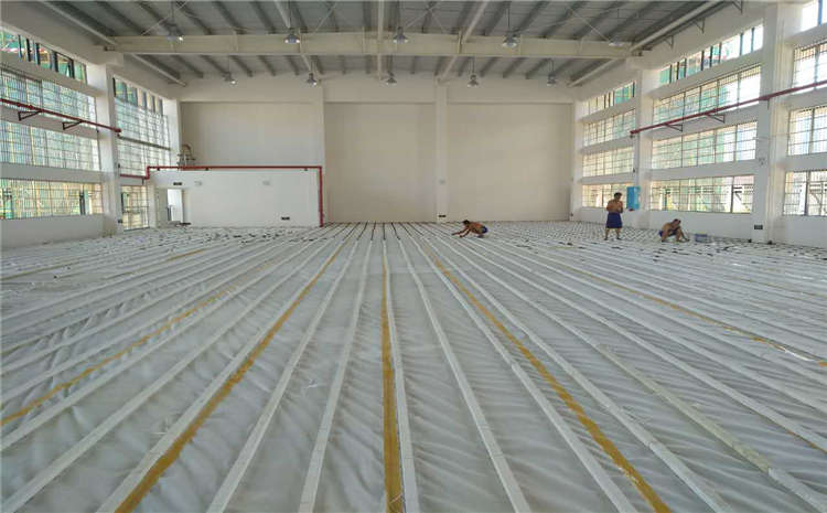 江蘇硬木企口體育場(chǎng)地板什么牌子好