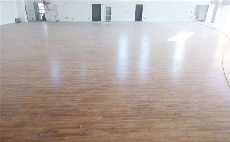 場(chǎng)館體育館木地板圖片